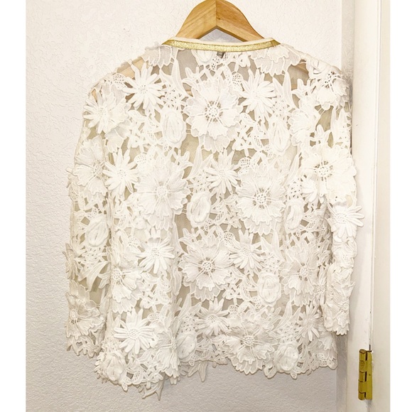 MICHAEL SIMON Textured white Floral Sheer Cropped Blazer Gold hardware SZ:Small - Picture 14 of 16